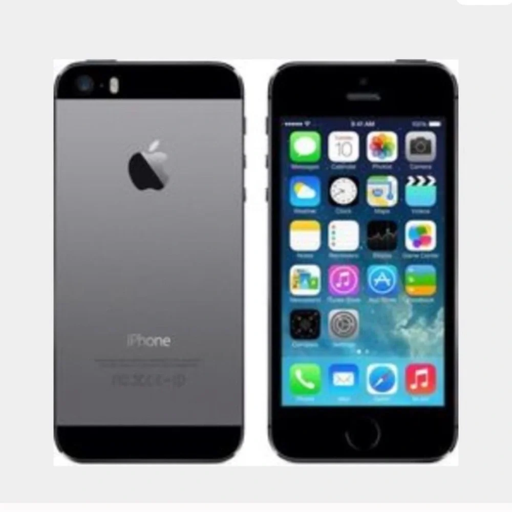 iPhone 5S in Black (16GB)